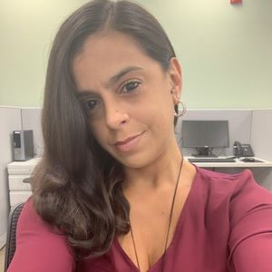 Meet your Posher, Amaraliz m